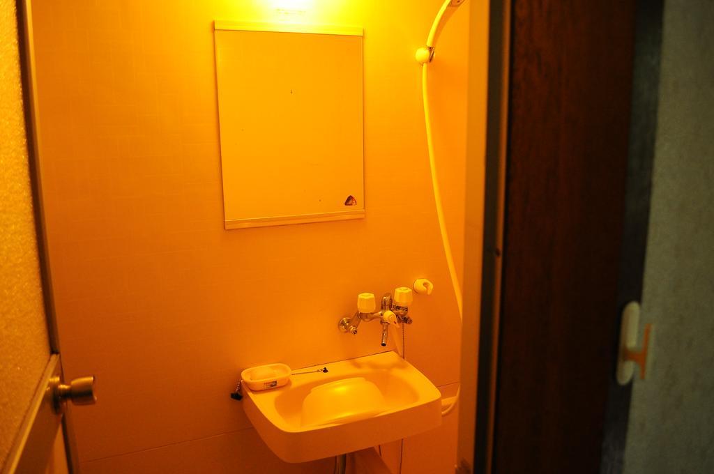Petit Hotel Koizumi Toyako Buitenkant foto